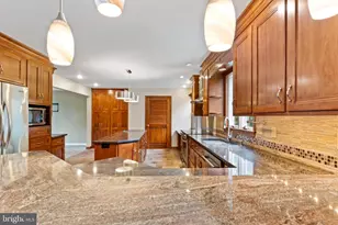 1632 Lori Ln, Harrisburg, PA 17110 - Photo 16