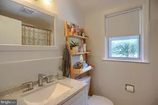 3722 Derry St, Harrisburg, PA 17111 - Photo 16