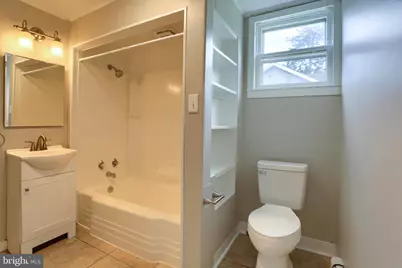 117 W Main Street, Hershey, PA 17033 - Photo 14