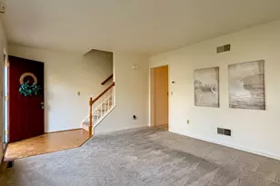 552 Downington Ct, Harrisburg, PA 17112 - Photo 4