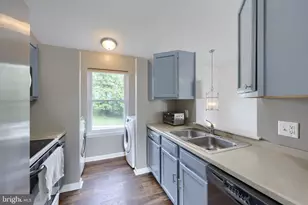 8851 Presidents Dr, Hummelstown, PA 17036 - Photo 6