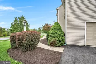 7433 View Crest Dr, Harrisburg, PA 17112 - Photo 52