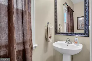 7433 View Crest Dr, Harrisburg, PA 17112 - Photo 22