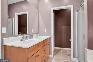 7433 View Crest Dr, Harrisburg, PA 17112 - Photo 32