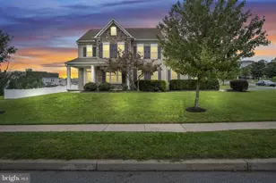 7433 View Crest Dr, Harrisburg, PA 17112 - Photo 2