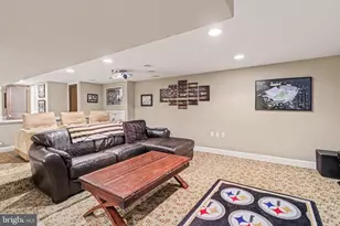 453 Maple Ave, Hershey, PA 17033 - Photo 30