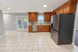 2072 Southpoint Dr, Hummelstown, PA 17036 - Photo 8