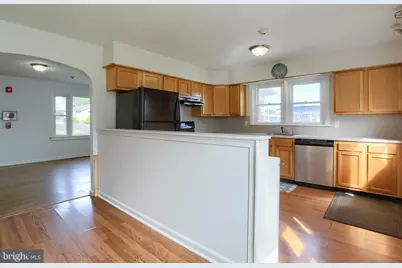 1230 E Chocolate Avenue, Hershey, PA 17033 - Photo 10