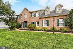 4980 Westchester Dr, Harrisburg, PA 17112 - Photo 4