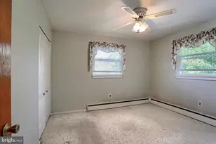 1391 Ford Ave, Harrisburg, PA 17109 - Photo 16