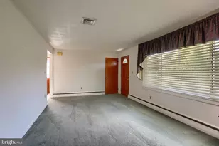 1391 Ford Ave, Harrisburg, PA 17109 - Photo 6