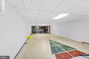 412 Center St, Hershey, PA 17033 - Photo 38