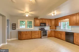144 E Caren Dr, Grantville, PA 17028 - Photo 18
