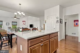 241 Tiverton Ln, Harrisburg, PA 17112 - Photo 8