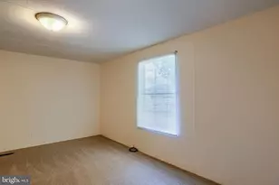 24 Willow St, Highspire, PA 17034 - Photo 10