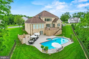 740 Hampton Ct, Harrisburg, PA 17112 - Photo 1