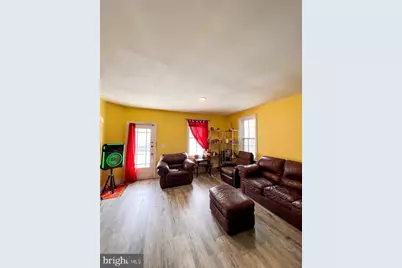 241 E Water Street, Middletown, PA 17057 - Photo 2
