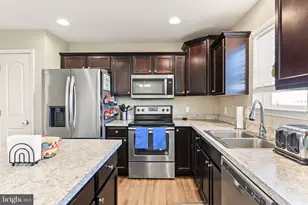 6136 Terry Davis Ct, Harrisburg, PA 17111 - Photo 10