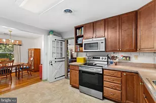 135 Florence Dr, Harrisburg, PA 17112 - Photo 8