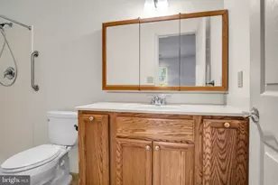 27 Edgewater Dr, Middletown, PA 17057 - Photo 22