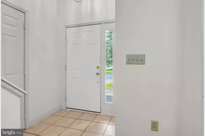 27 Edgewater Drive, Middletown, PA 17057 - Photo 6