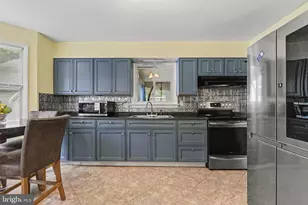 653 Hillside Ave, Hummelstown, PA 17036 - Photo 10