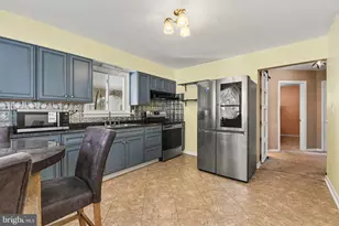 653 Hillside Ave, Hummelstown, PA 17036 - Photo 8
