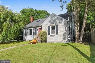 653 Hillside Ave, Hummelstown, PA 17036 - Photo 1