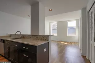 231 State St, Harrisburg, PA 17101 - Photo 4