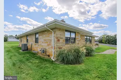 564 W Caracas Avenue, Hershey, PA 17033 - Photo 30