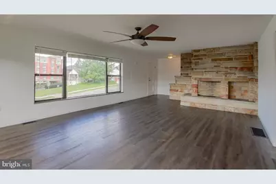 564 W Caracas Avenue, Hershey, PA 17033 - Photo 8