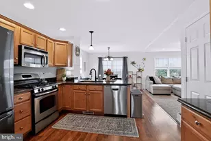753 Winding Ln, Harrisburg, PA 17111 - Photo 6