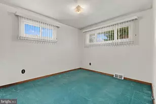 5009 Irene Dr, Harrisburg, PA 17112 - Photo 18