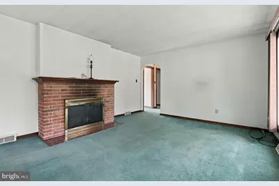 5009 Irene Drive, Harrisburg, PA 17112 - Photo 6
