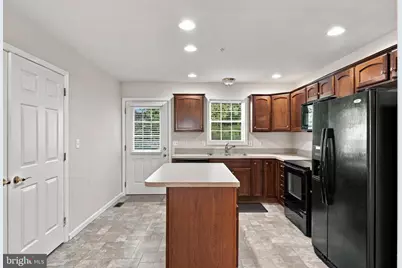 4864 Sheffield Court, Harrisburg, PA 17112 - Photo 6