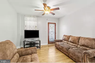2105 Greenwood Street, Harrisburg, PA 17104 - Photo 2