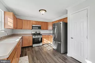 107 Peregrine Ln, Hummelstown, PA 17036 - Photo 12