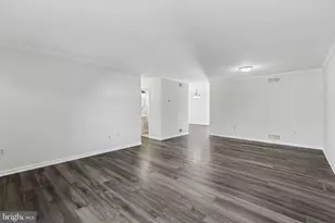 107 Peregrine Ln, Hummelstown, PA 17036 - Photo 6