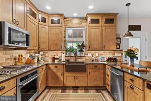 1939 Green St, Harrisburg, PA 17102 - Photo 22