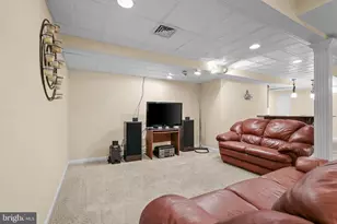 710 Yankee Ln, Harrisburg, PA 17112 - Photo 34
