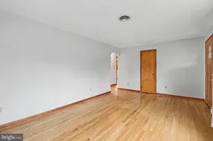 140 Peach Ave, Hershey, PA 17033 - Photo 6