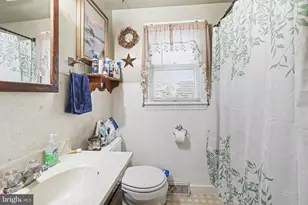 1802 and 1804 E Caracas Ave, Hershey, PA 17033 - Photo 10