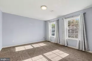 215 Forest Oak Ln, Harrisburg, PA 17110 - Photo 18