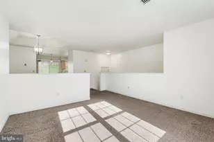 215 Forest Oak Ln, Harrisburg, PA 17110 - Photo 8