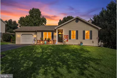 108 Graystone Drive, Hummelstown, PA 17036 - Photo 4