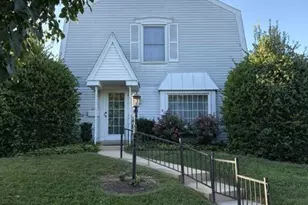 133 W Areba Ave, Hershey, PA 17033 - Photo 2