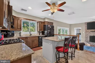 4711 Broadway Street, Harrisburg, PA 17111 - Photo 10