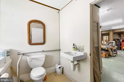 2460 Mount Road, Aston, PA 19014 - Photo 12