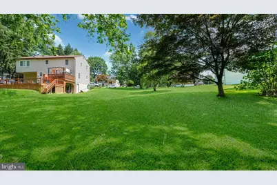 1813 Manor Avenue, Marcus Hook, PA 19061 - Photo 10