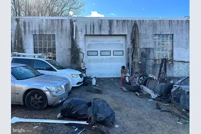 77 Chester Pike, Darby, PA 19023 - Photo 14